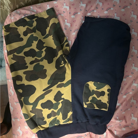 COPY - Bathing ape (bape) boys XXL men’s (small)shorts - Picture 2 of 4